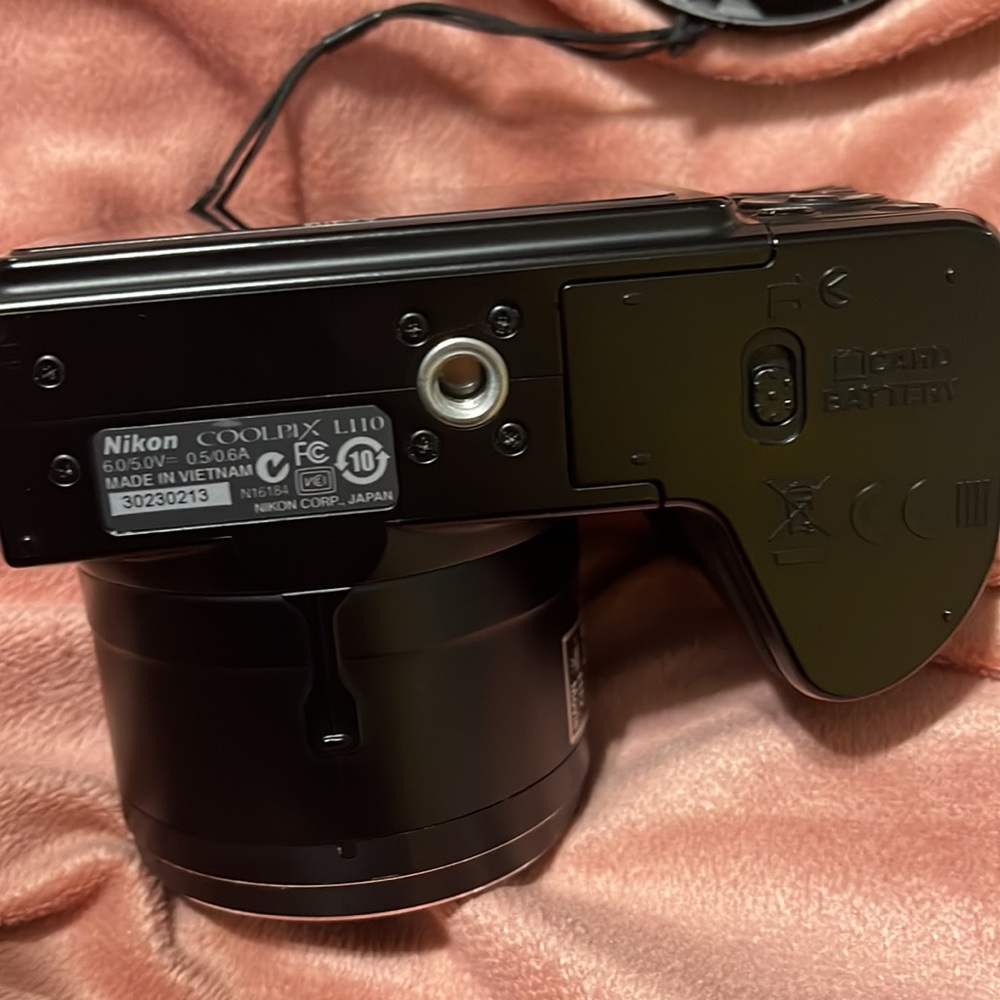 Camera - Picture 5 of 8